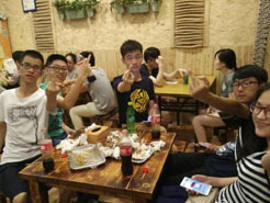涞源烧烤加盟,学烧烤技术,开烧烤店多少钱疯狂烤翅加盟